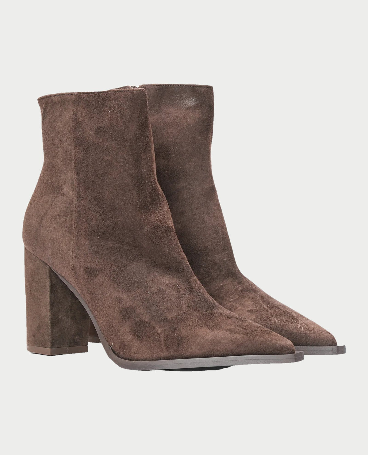 Stivaletti donna Albano con zip laterale 
