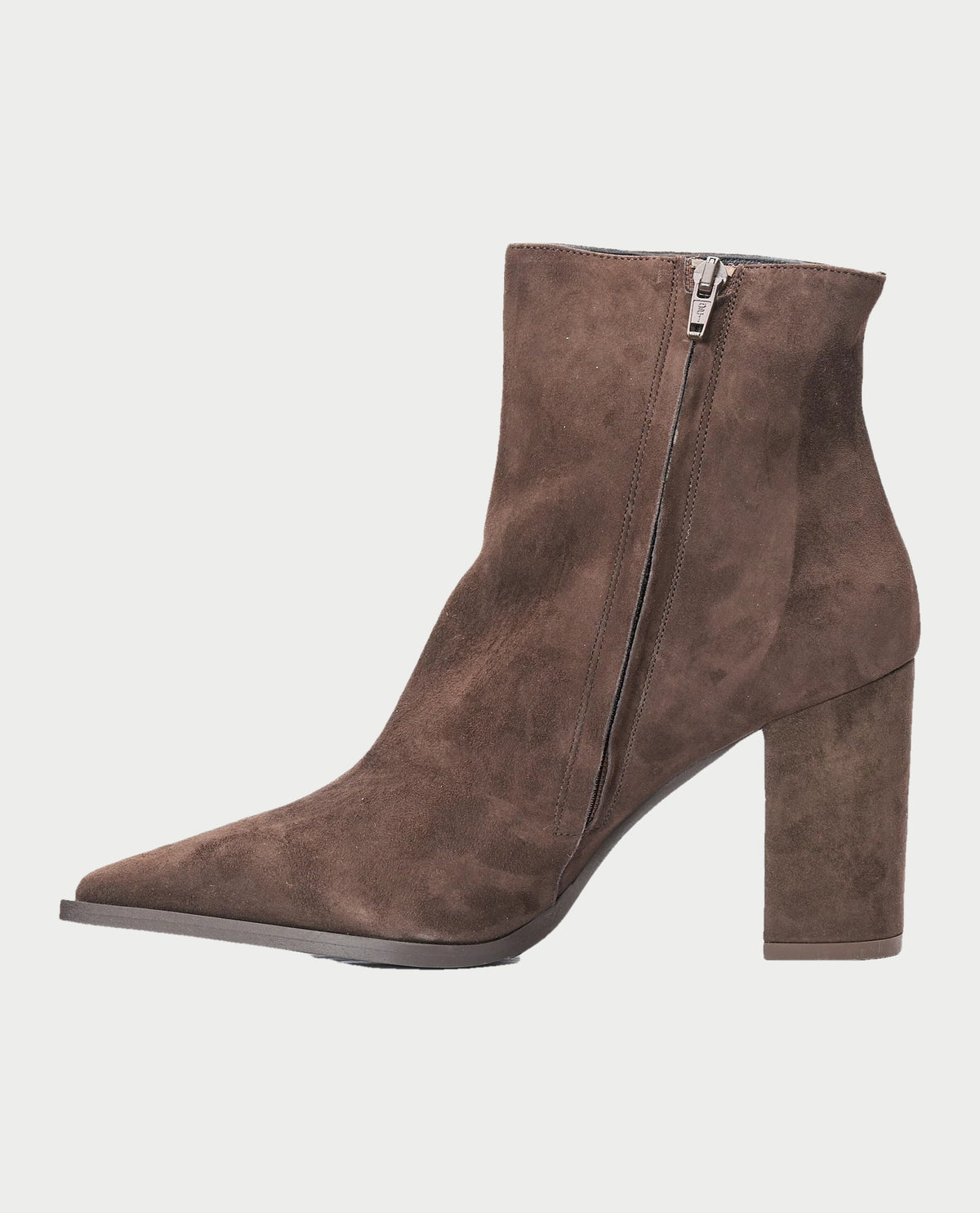 Stivaletti donna Albano con zip laterale 