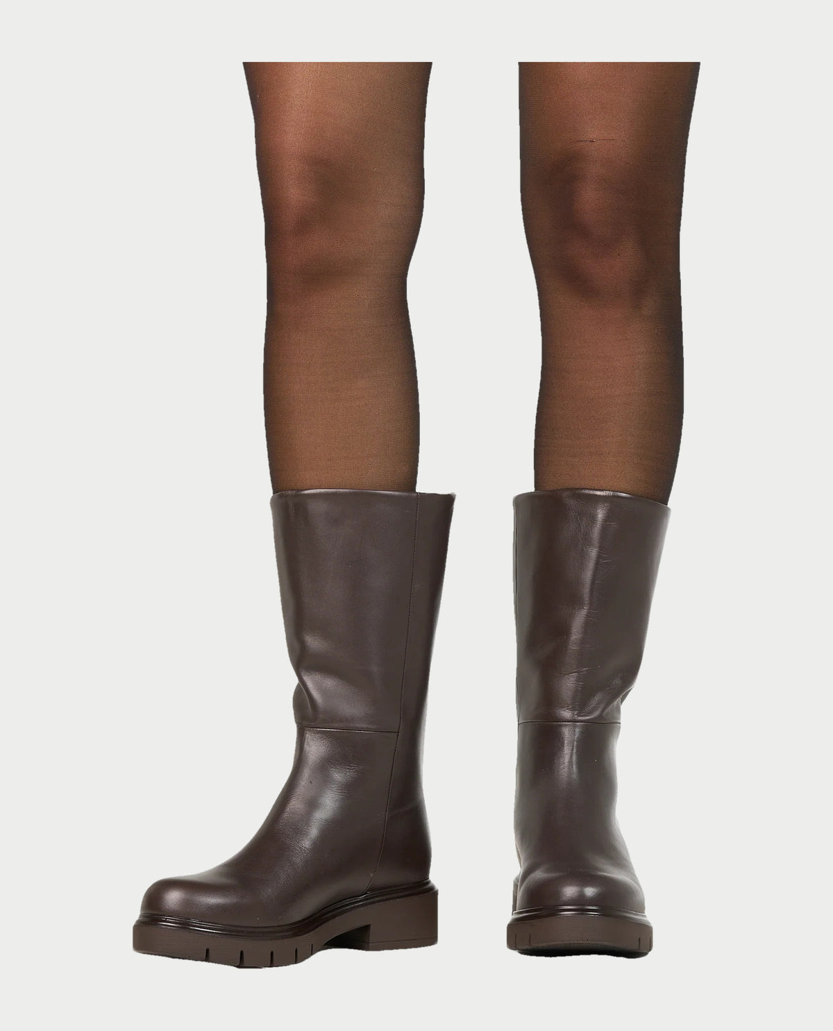 Stivali in pelle Albano con zip sul retro 