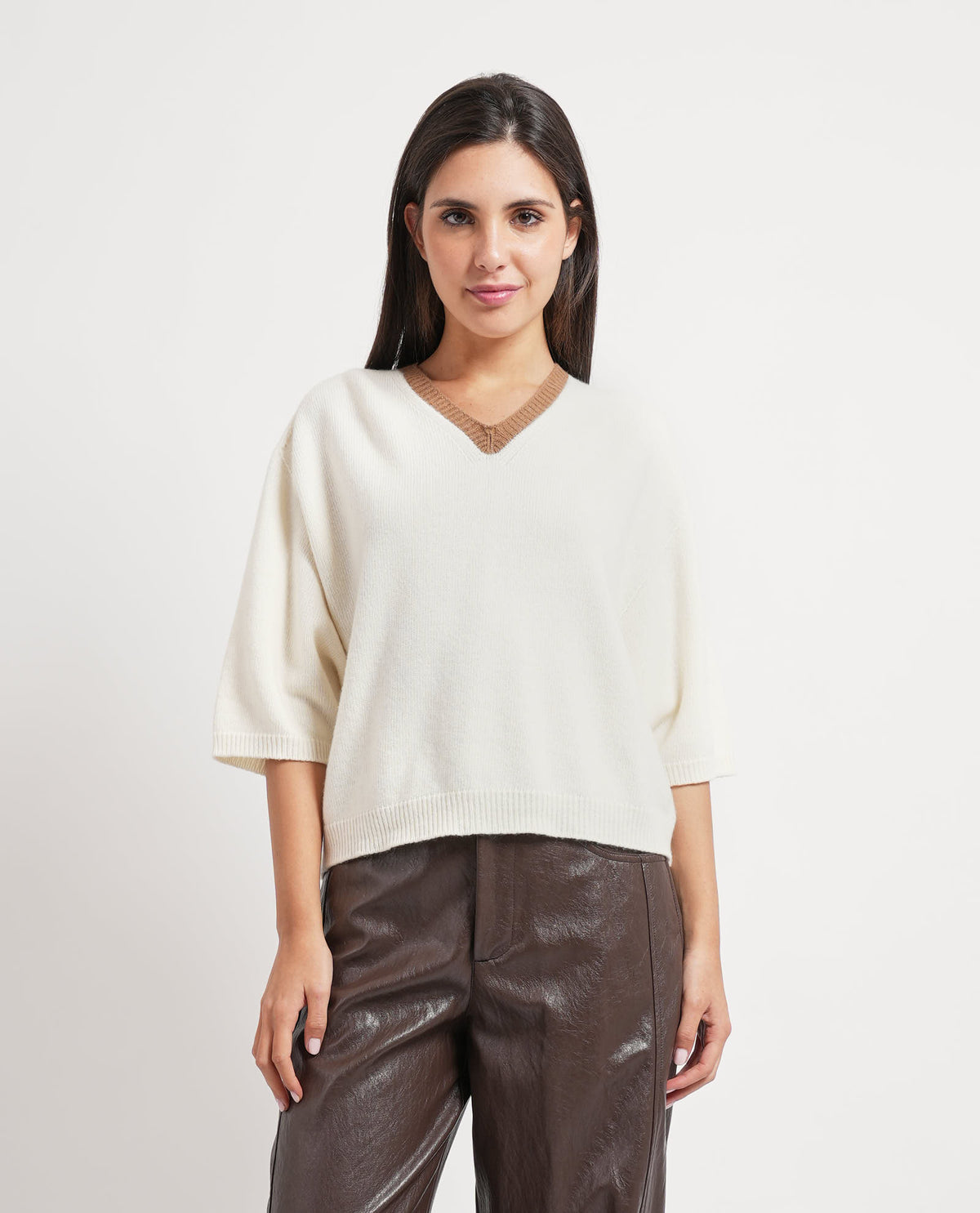 Maglione a collo alto Annarita N con spacchi 