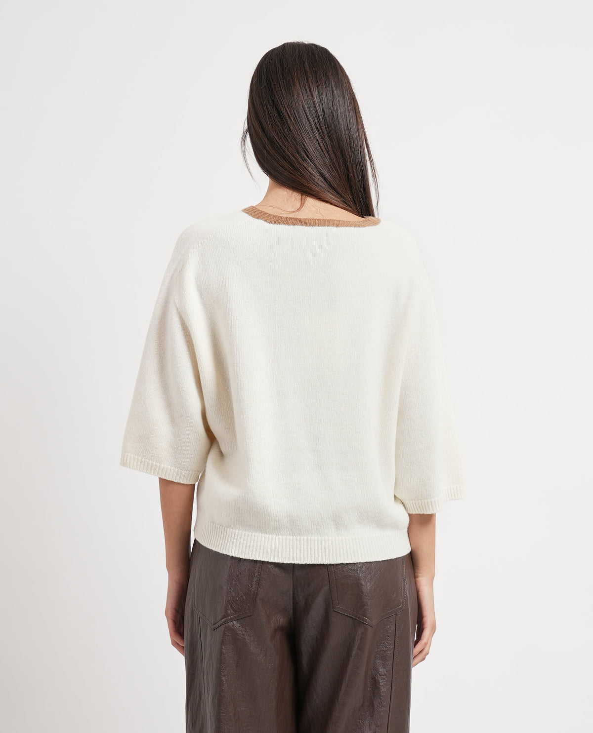 Maglione a collo alto Annarita N con spacchi 