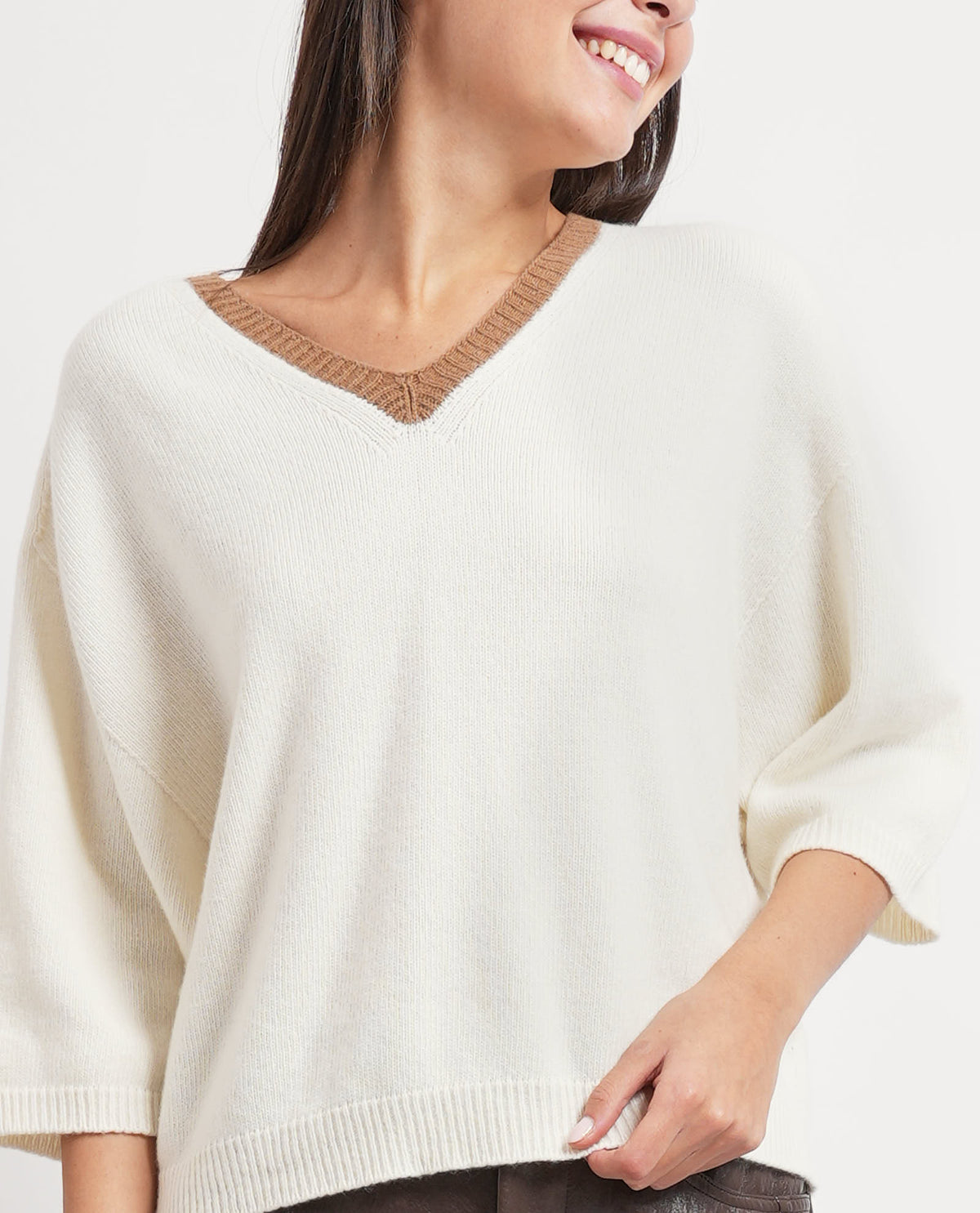 Maglione a collo alto Annarita N con spacchi 