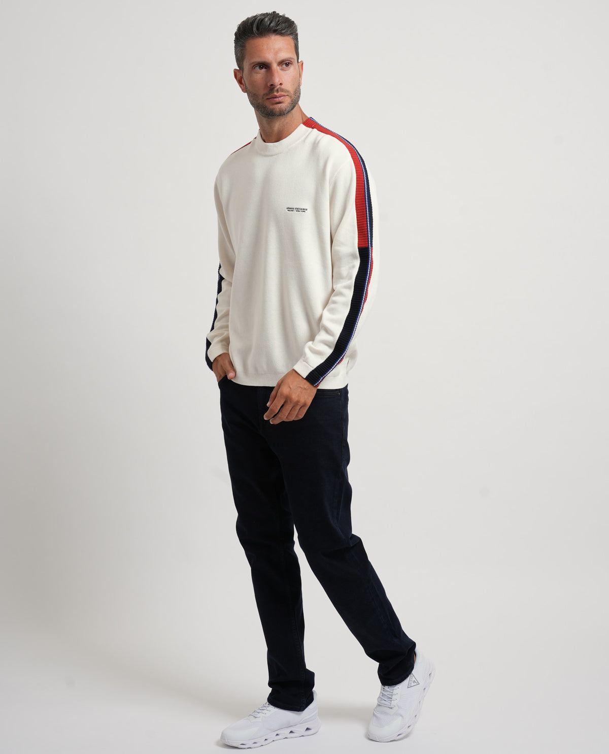 Pullover girocollo AX con bande laterali 