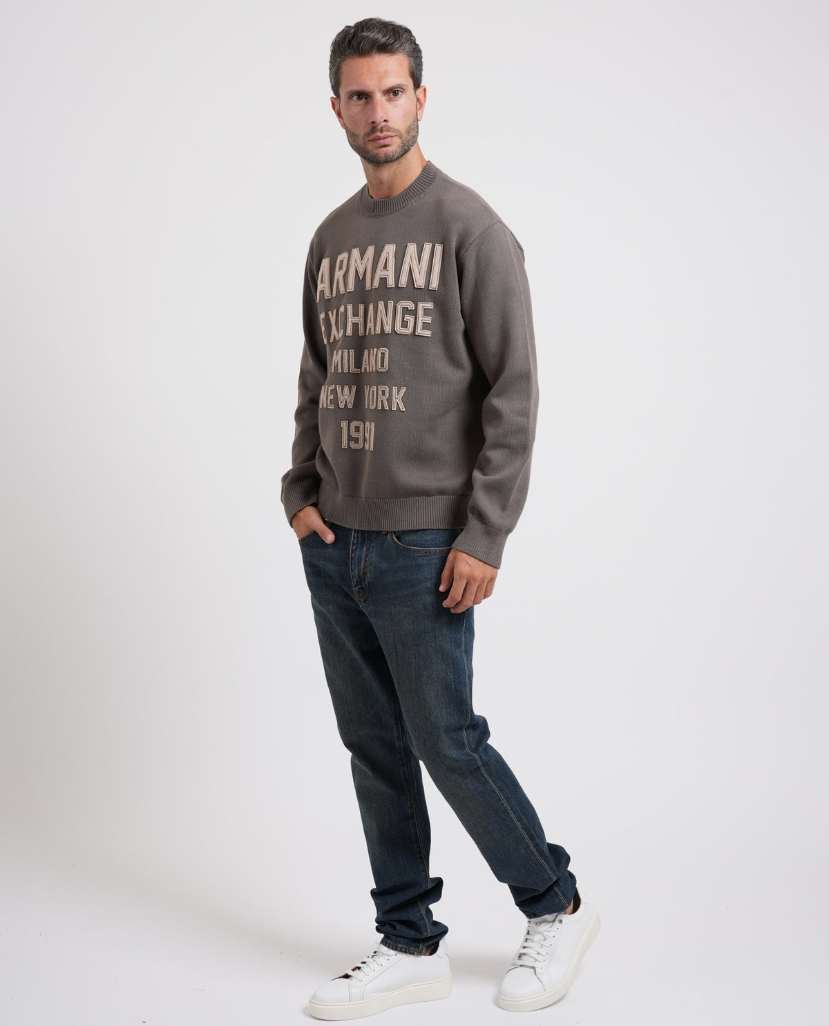 Maglia girocollo uomo AX con maxi logo 