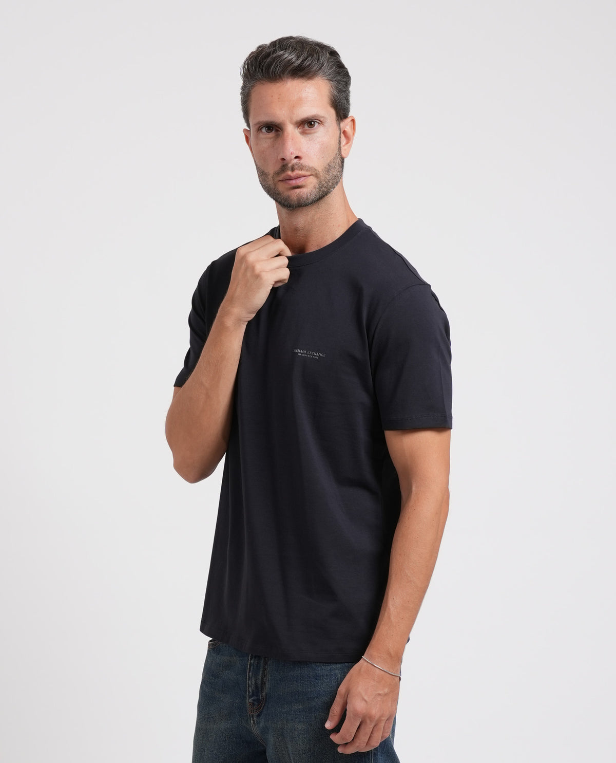 T-shirt uomo Armani Exchange elasticizzata 