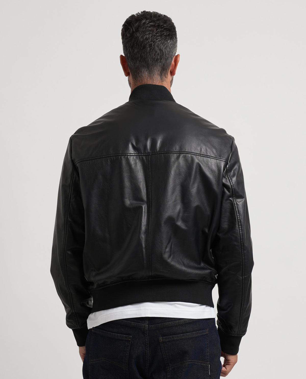 Giubbotto bomber uomo Armani Exchange in pelle con zip 
