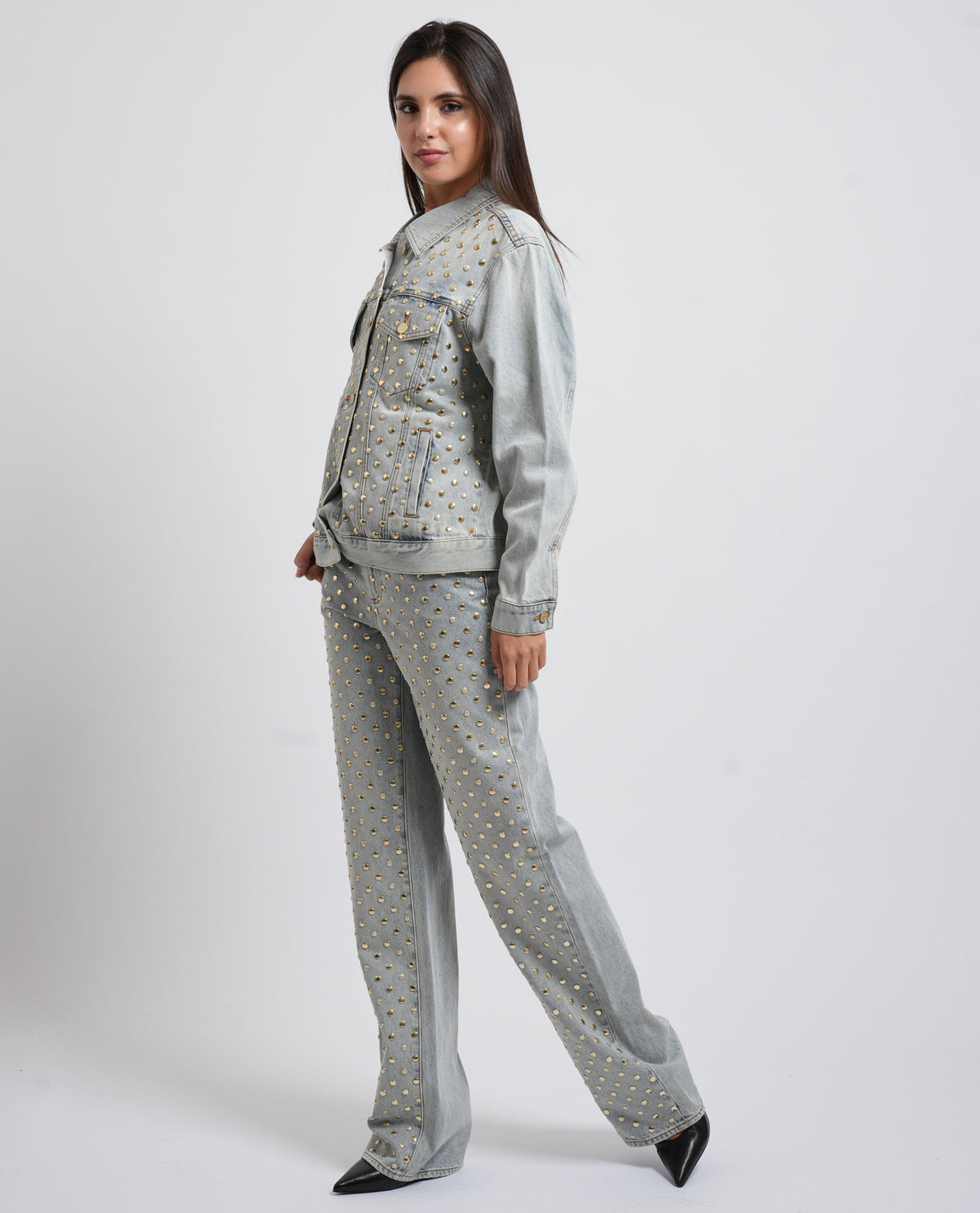 Giubbotto donna AX in denim con borchie 