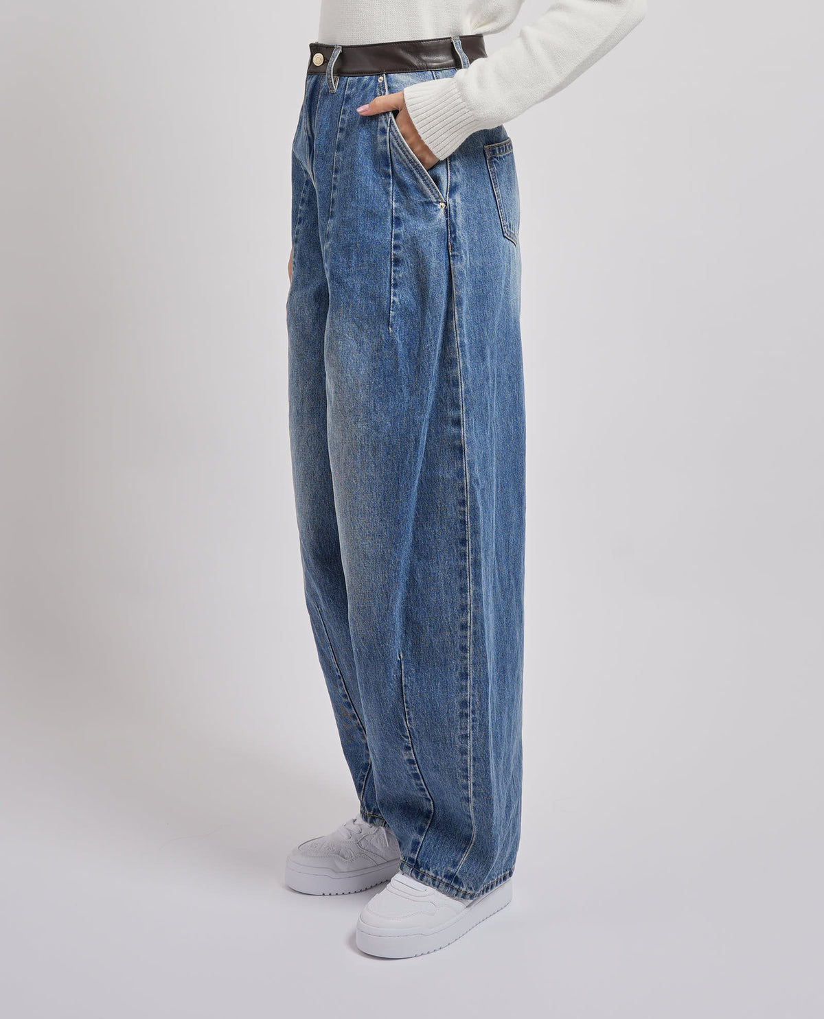 Jeans relaxed fit AX donna a gamba larga 