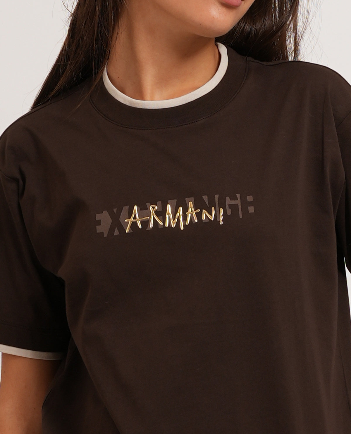 T-shirt donna AX con logo e dettagli a contrasto 