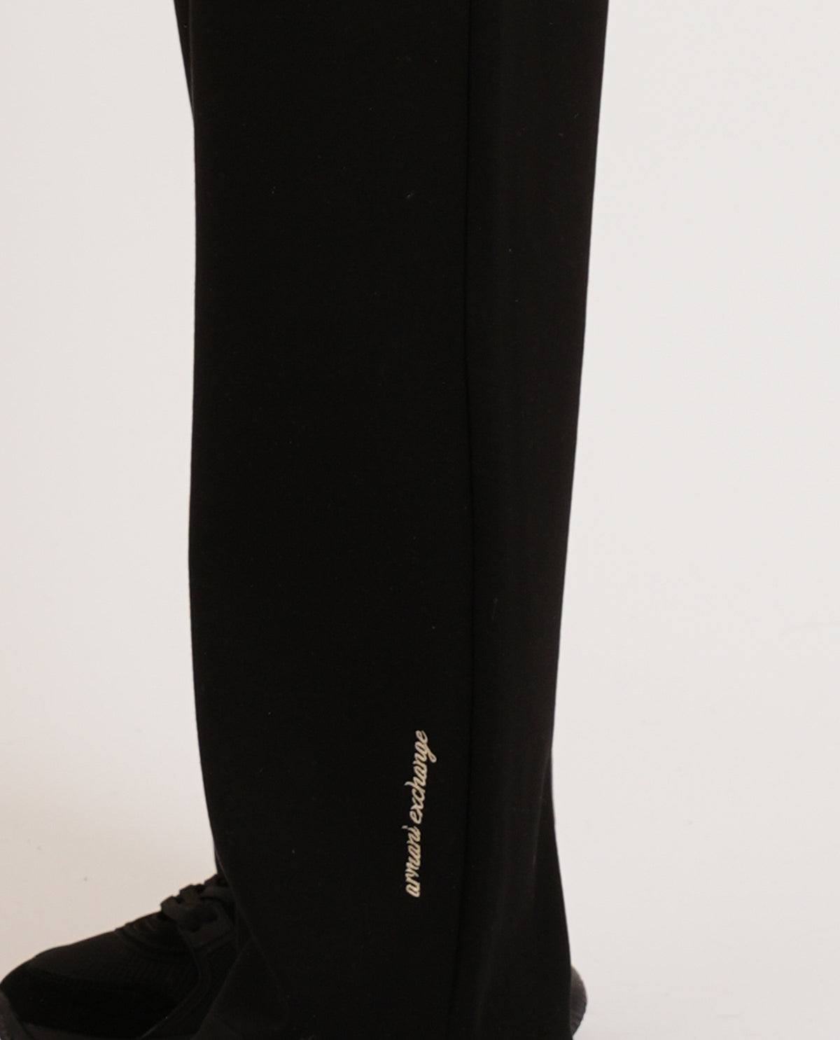 Pantaloni donna Armani regular in tessuto scuba 