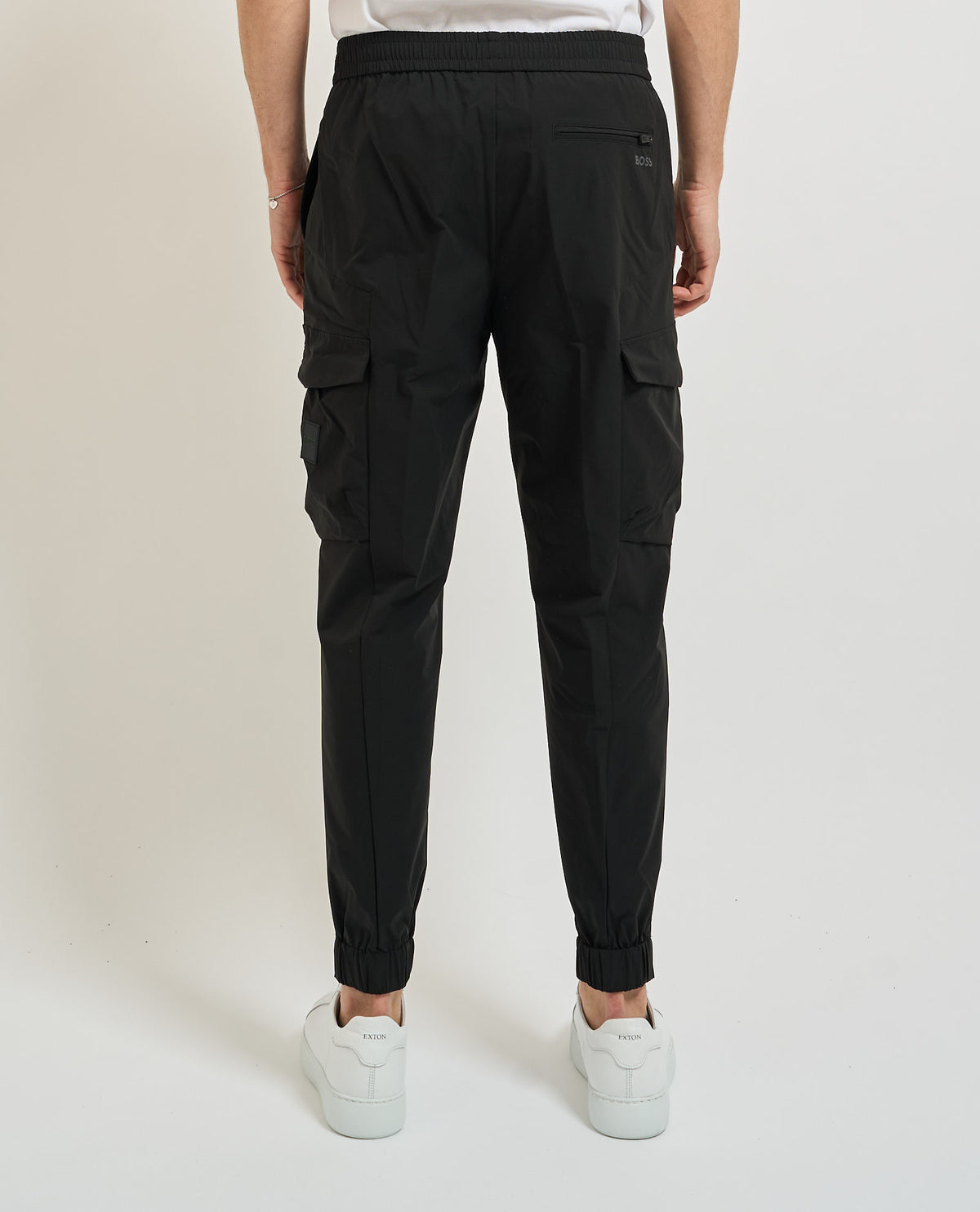 Pantaloni cargo uomo Boss affusolati 