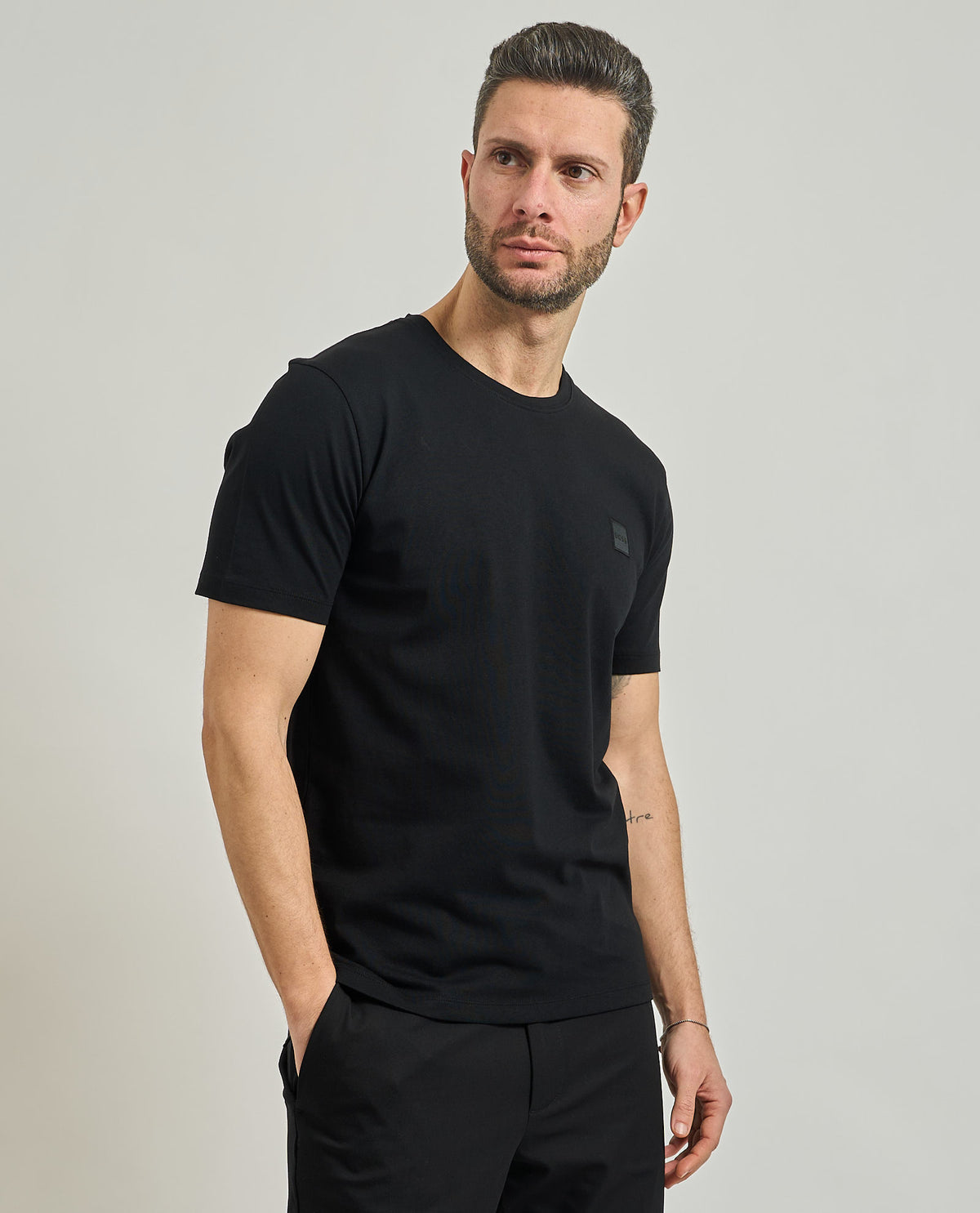 T-shirt Tales uomo di Boss in cotone traspirante 