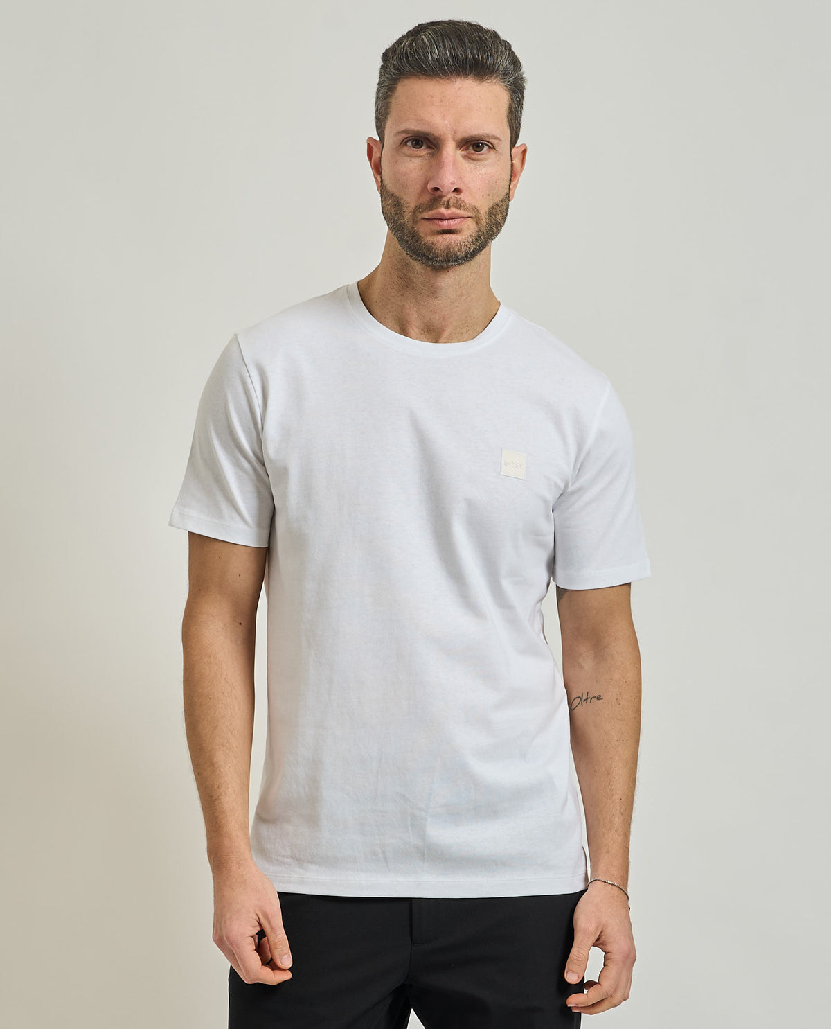 T-shirt Tales uomo di Boss in cotone traspirante 