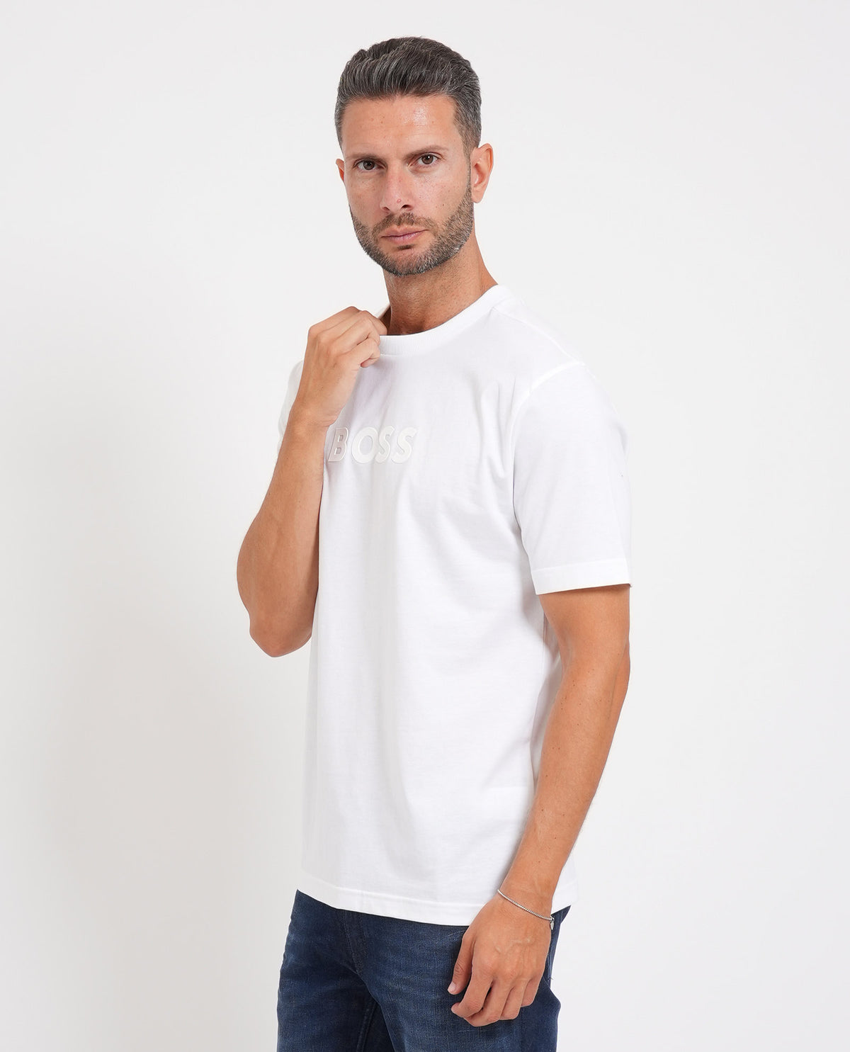 T-shirt uomo di Boss con logo frontale<BR/> 