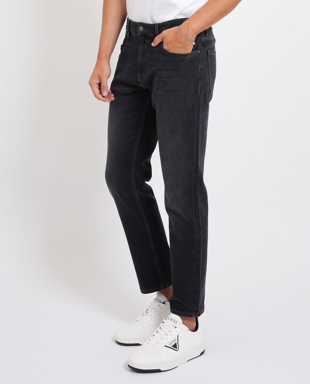 Jeans slim fit neri in misto cotone elasticizzato<BR/> 