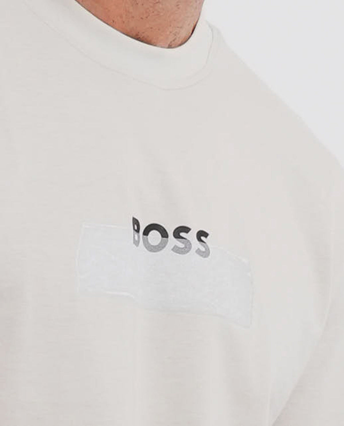 T-shirt Boss uomo con logo frontale 