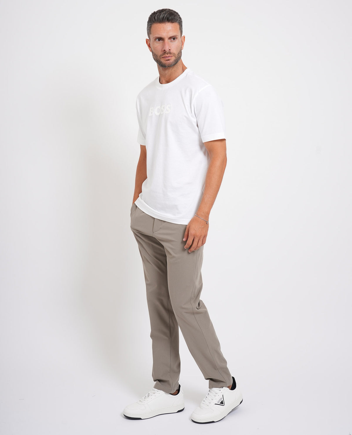 Pantaloni uomo Boss con logo sul retro 