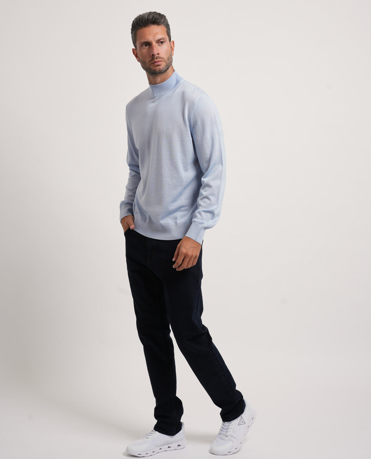 Maglione a lupetto Boss uomo in lana extrafine 
