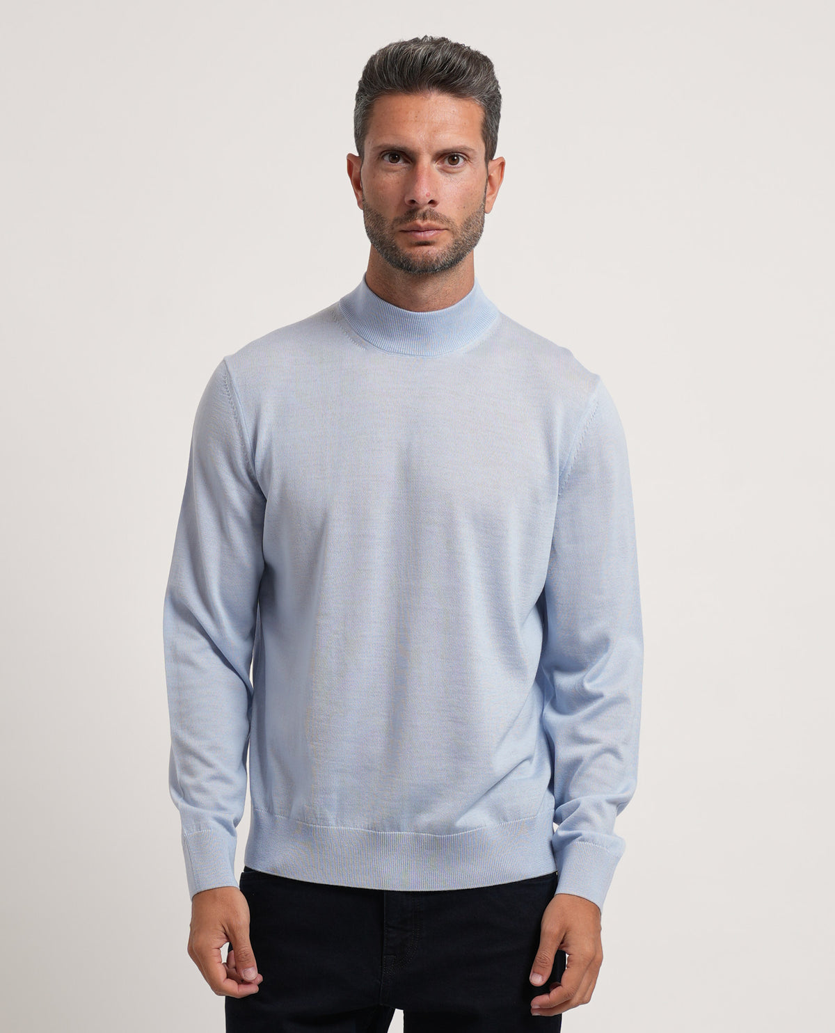Maglione a lupetto Boss uomo in lana extrafine 