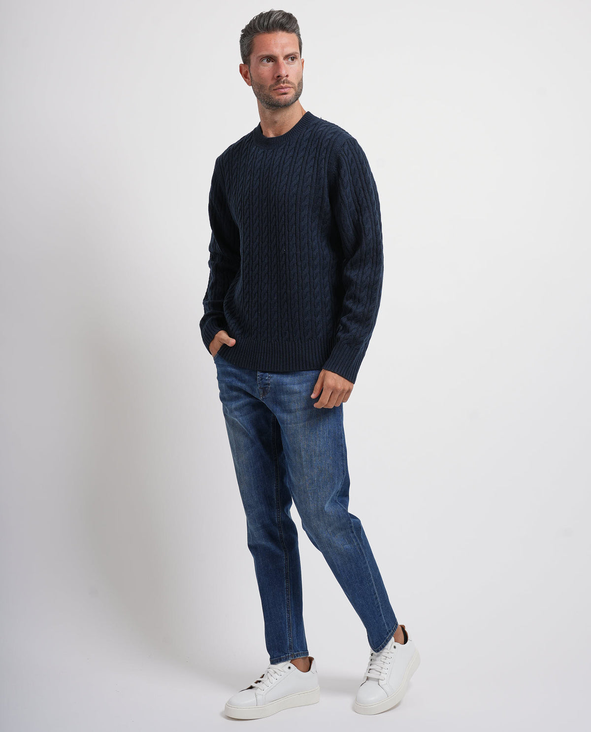 Maglione uomo Boss con lavorazione a trecce 