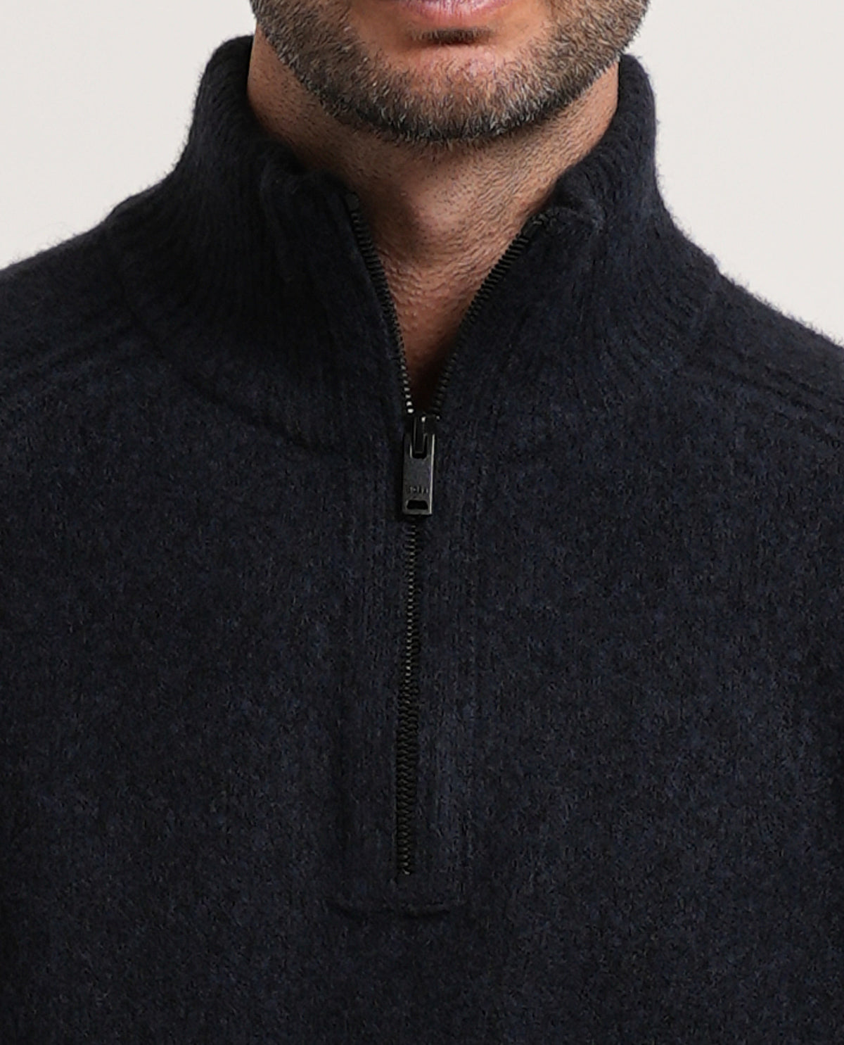 Maglione a collo alto Boss in misto lana 