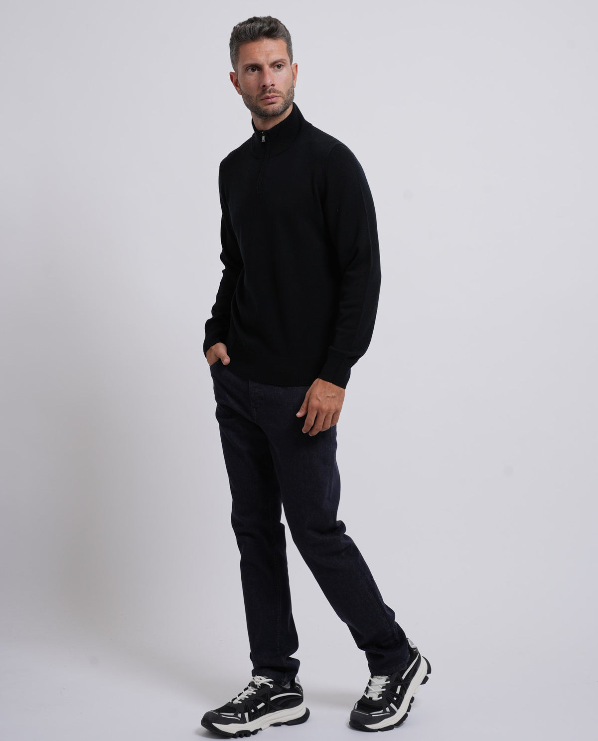 Maglione uomo Boss con collo alto in lana vergine 