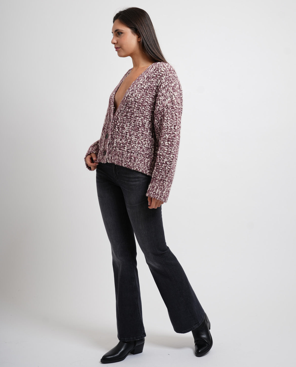 Maglione donna Boss con bottoni e ampia scollatura 