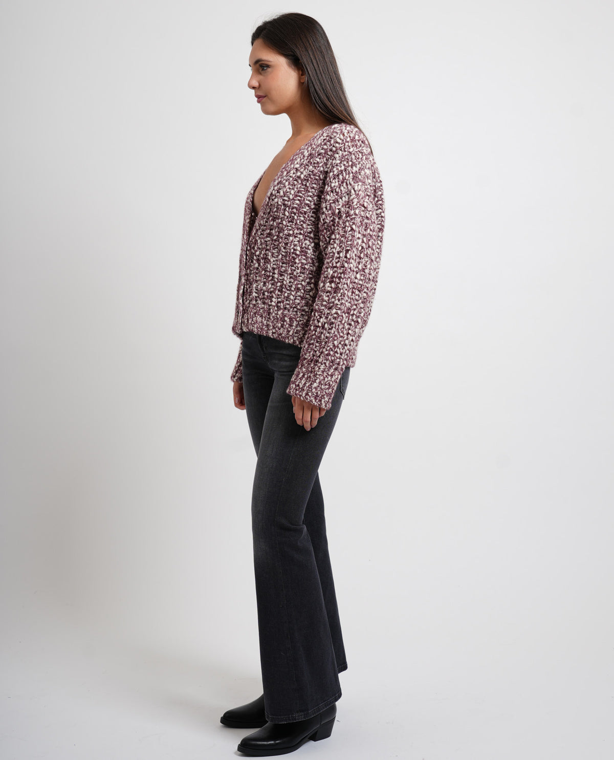 Maglione donna Boss con bottoni e ampia scollatura 