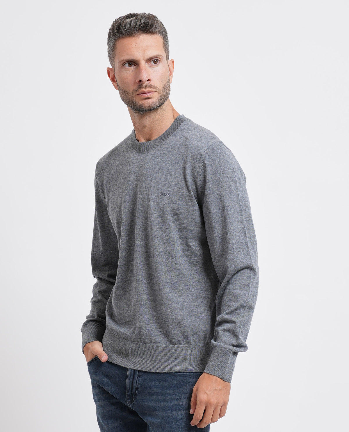 Maglione uomo Boss in lana vergine 