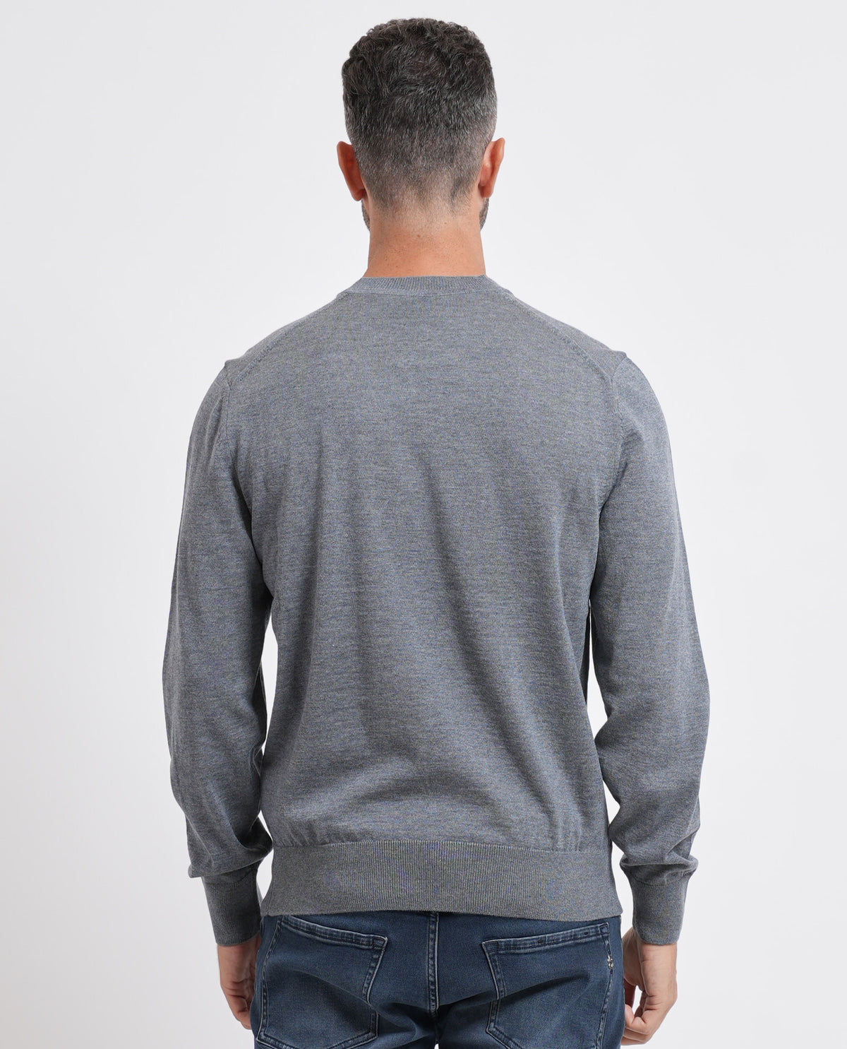 Maglione uomo Boss in lana vergine 