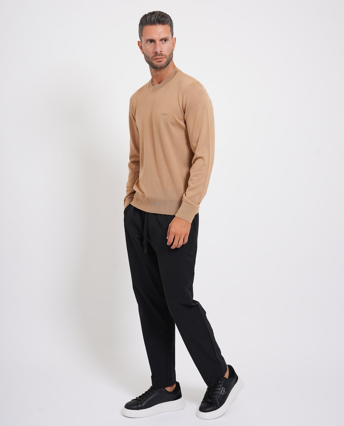 Maglione uomo Boss in lana vergine 