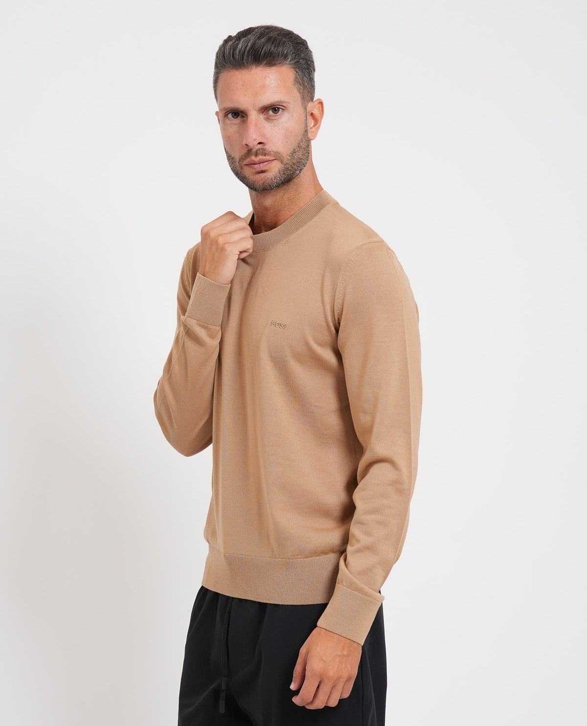 Maglione uomo Boss in lana vergine 