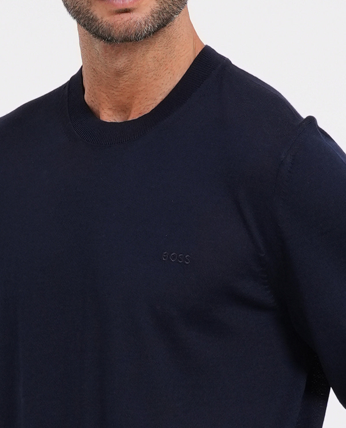 Maglione uomo Boss in lana vergine 
