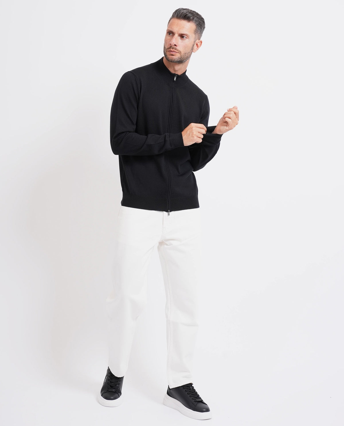 Cardigan uomo Boss fullzip e con logo ricamato 