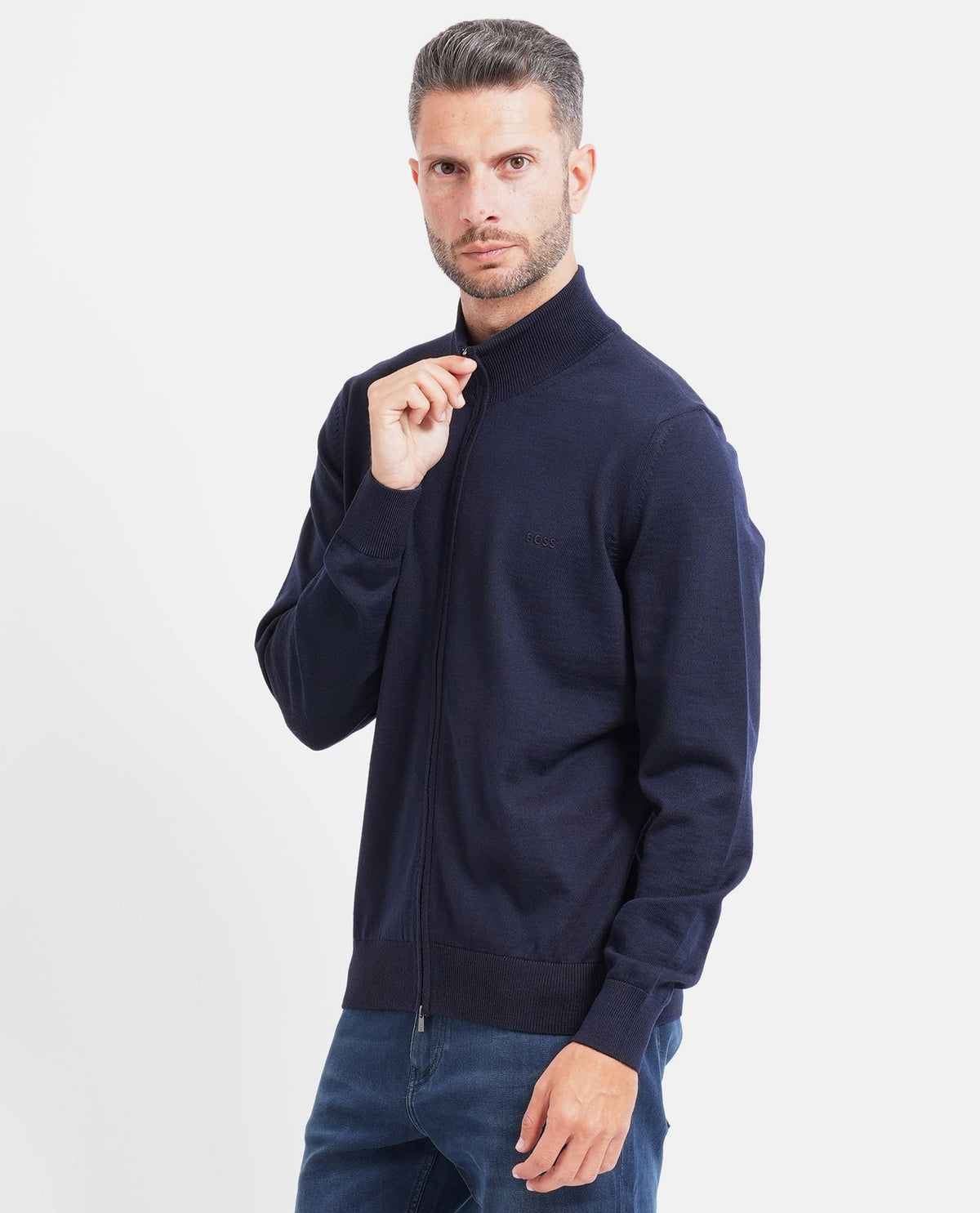Cardigan uomo Boss fullzip e con logo ricamato 