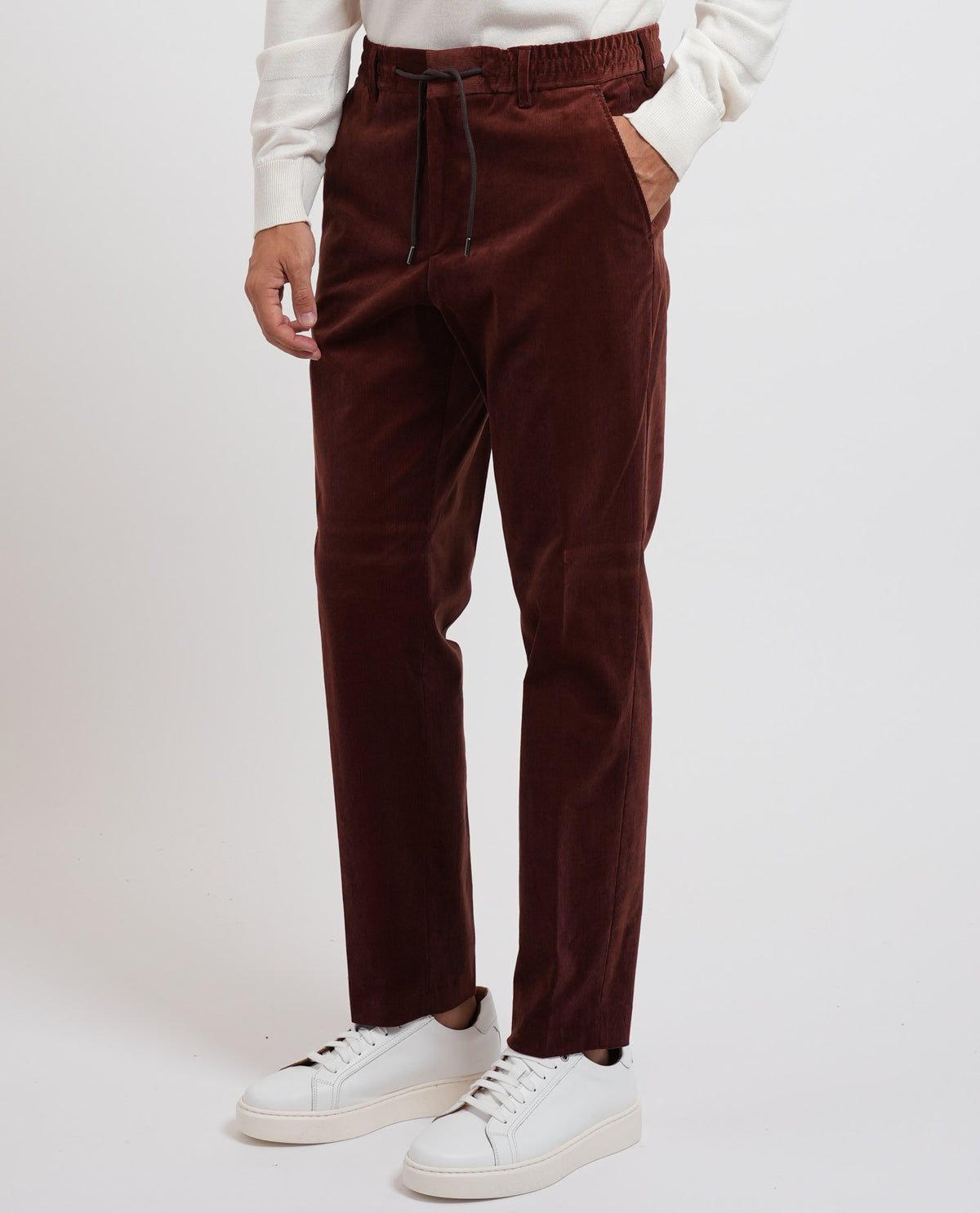 Pantaloni affusolati uomo Boss in velluto 