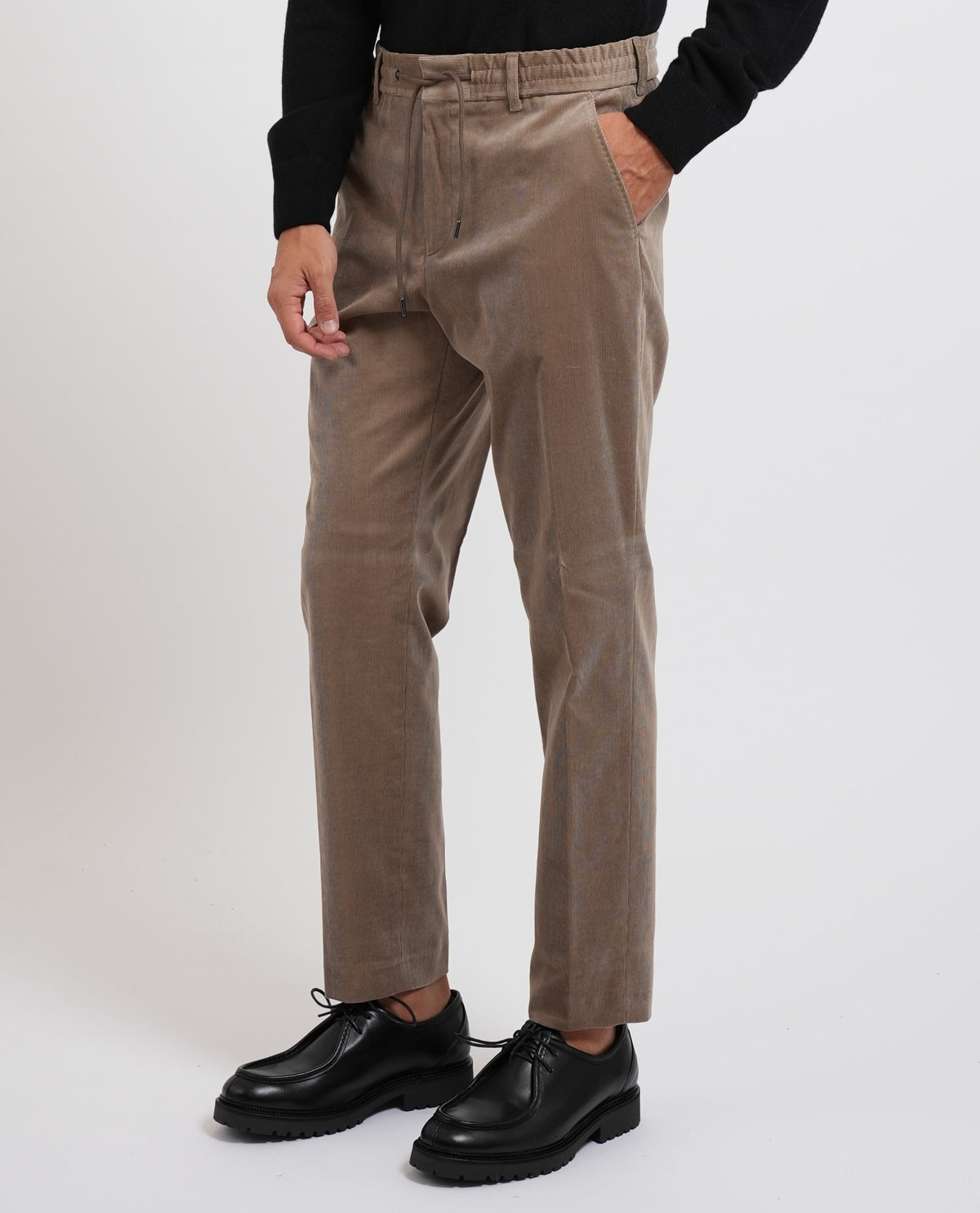 Pantaloni affusolati uomo Boss in velluto 