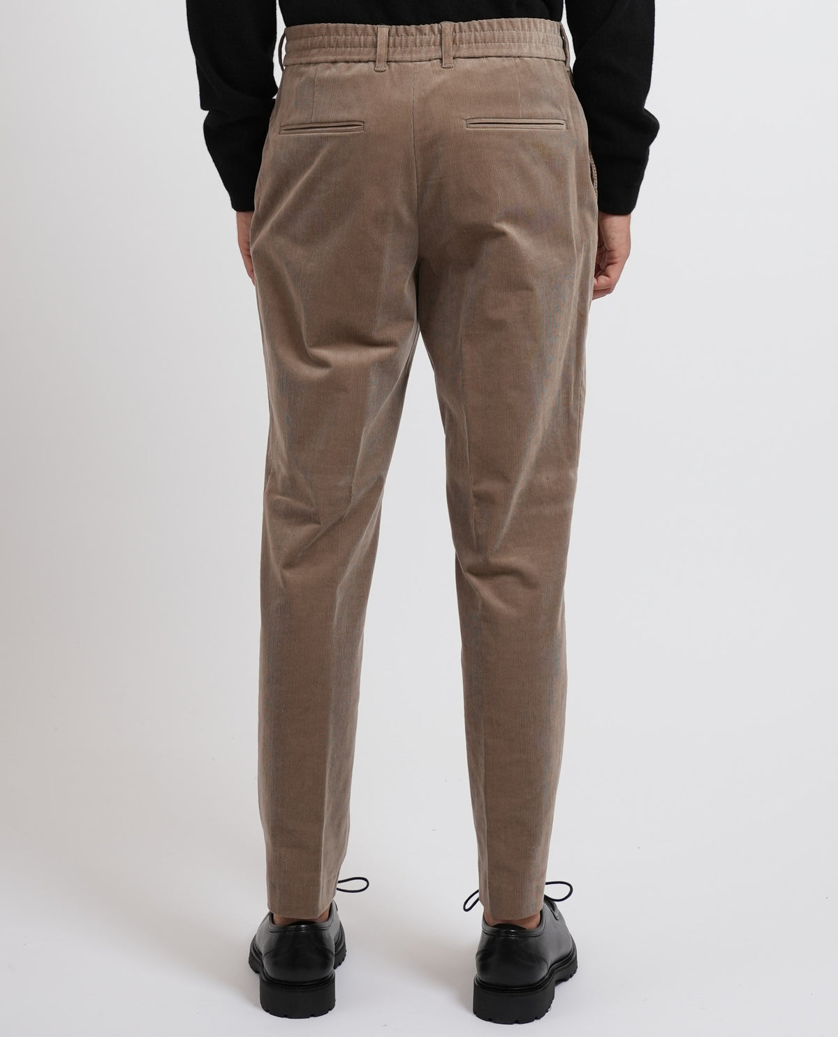 Pantaloni affusolati uomo Boss in velluto 