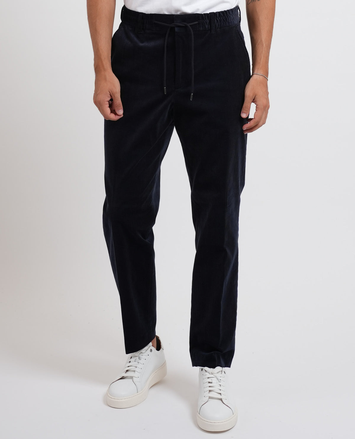 Pantaloni affusolati uomo Boss in velluto 