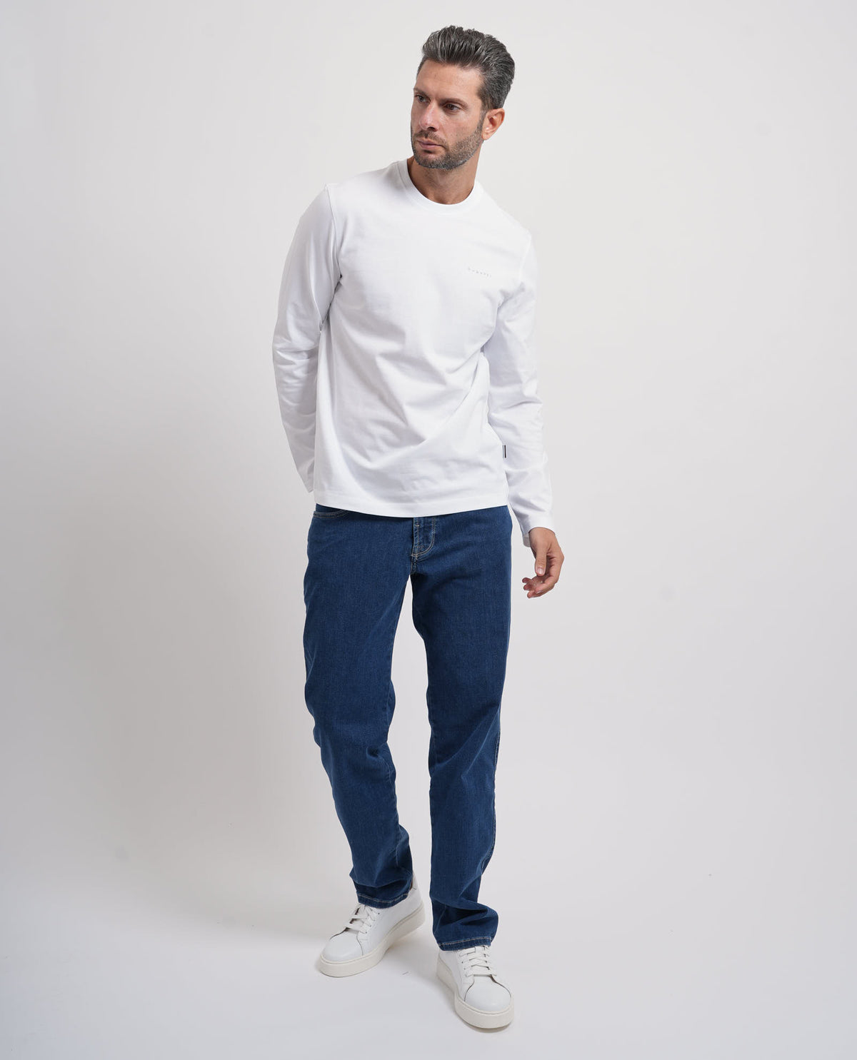 Jeans uomo Bugatti a 5 tasche in lavaggio blu 