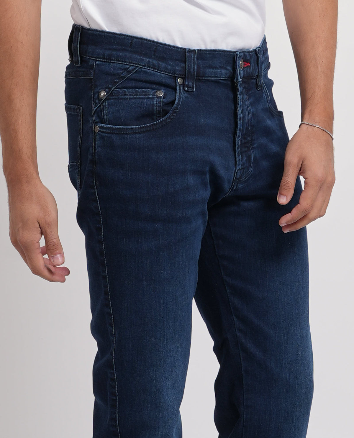 Jeans uomo Bugatti a 5 tasche in lavaggio blu 