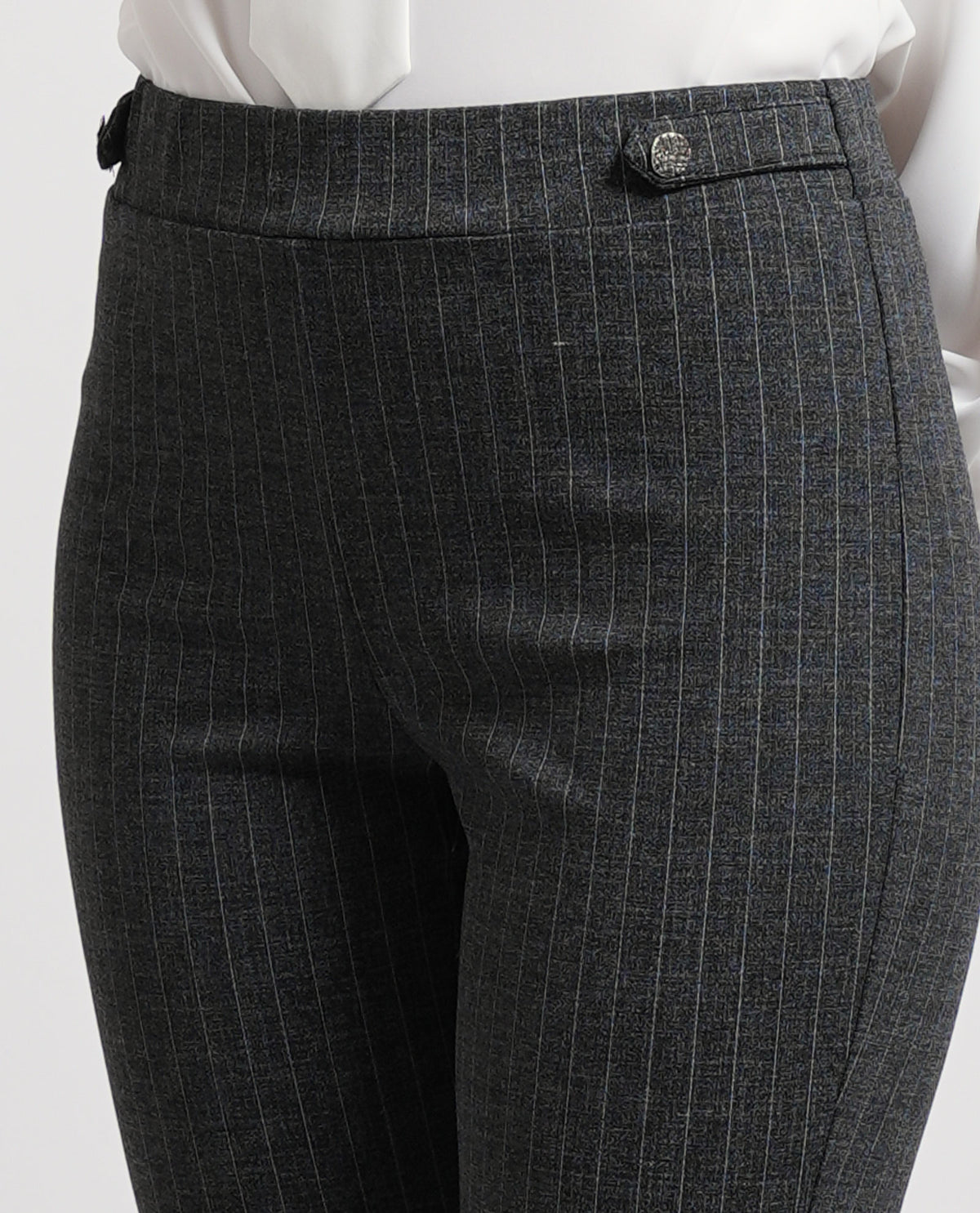 Pantalone donna Edas a righe e linea stretta 