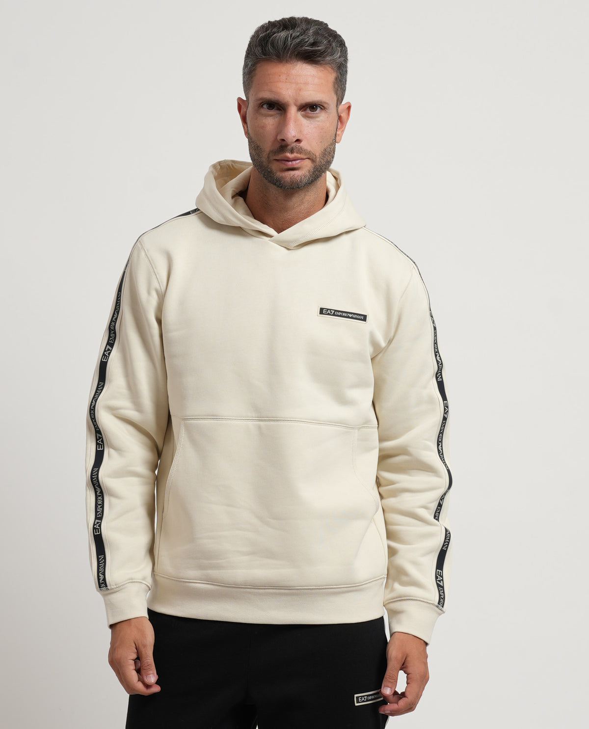 Felpa uomo EA7 con cappuccio e logo 