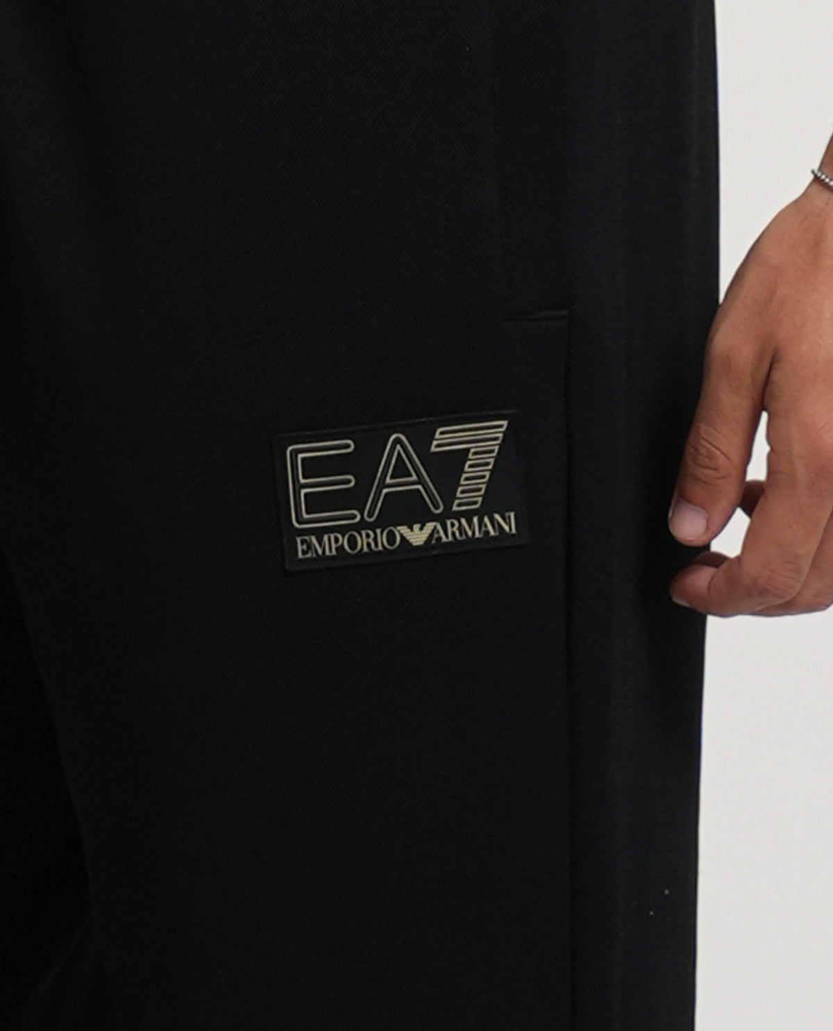 Pantaloni slim fit EA7 uomo in jersey 
