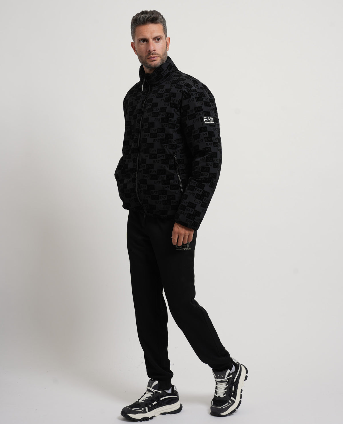 Giubbotto bomber EA7 uomo con monogramma 