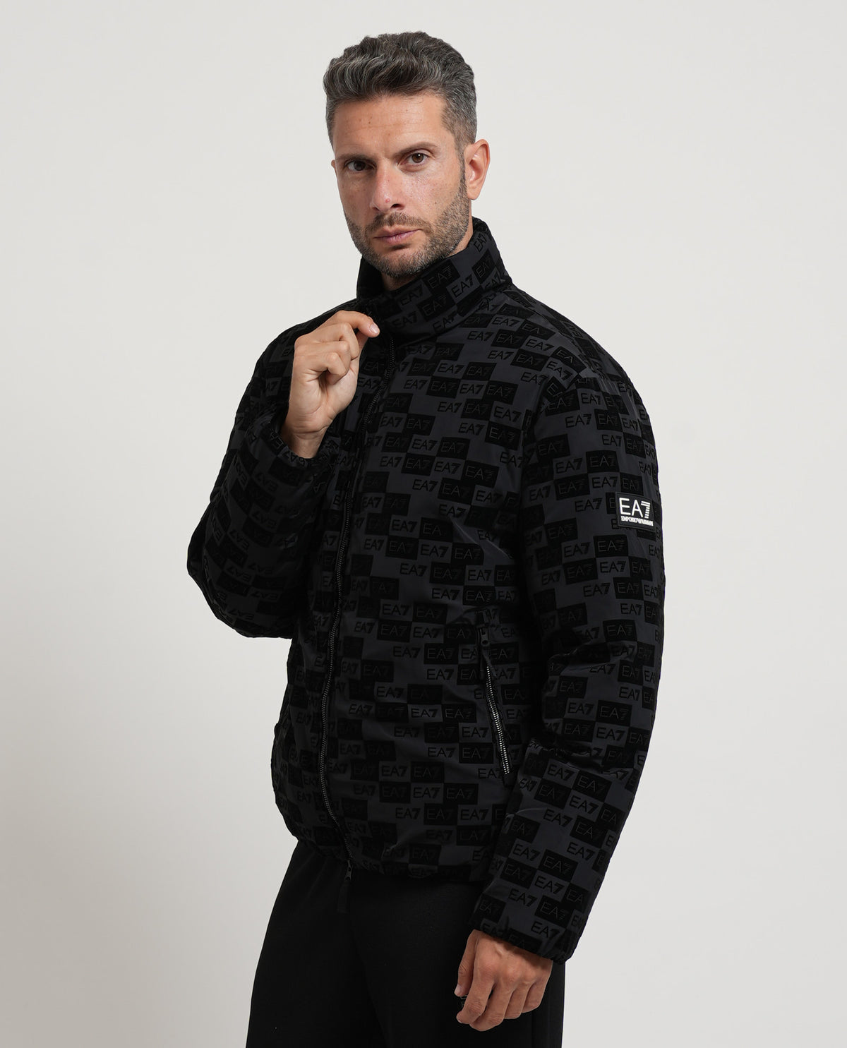Giubbotto bomber EA7 uomo con monogramma 