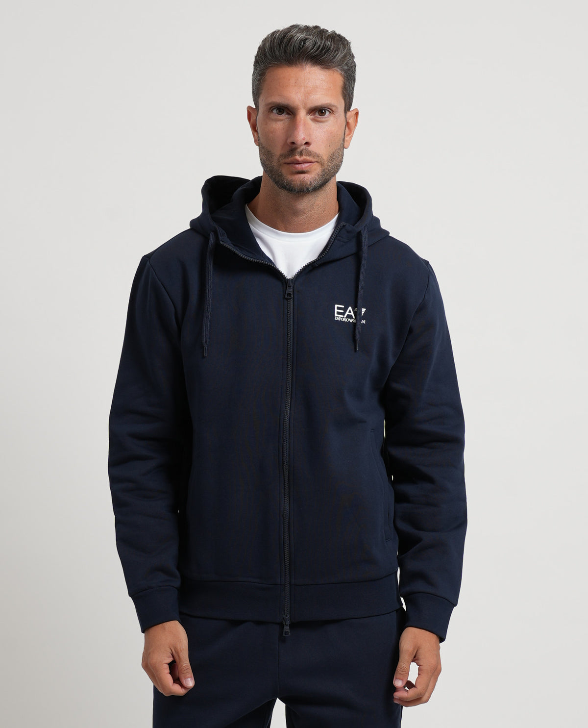 Tuta in cotone EA7 uomo con cappuccio e zip 