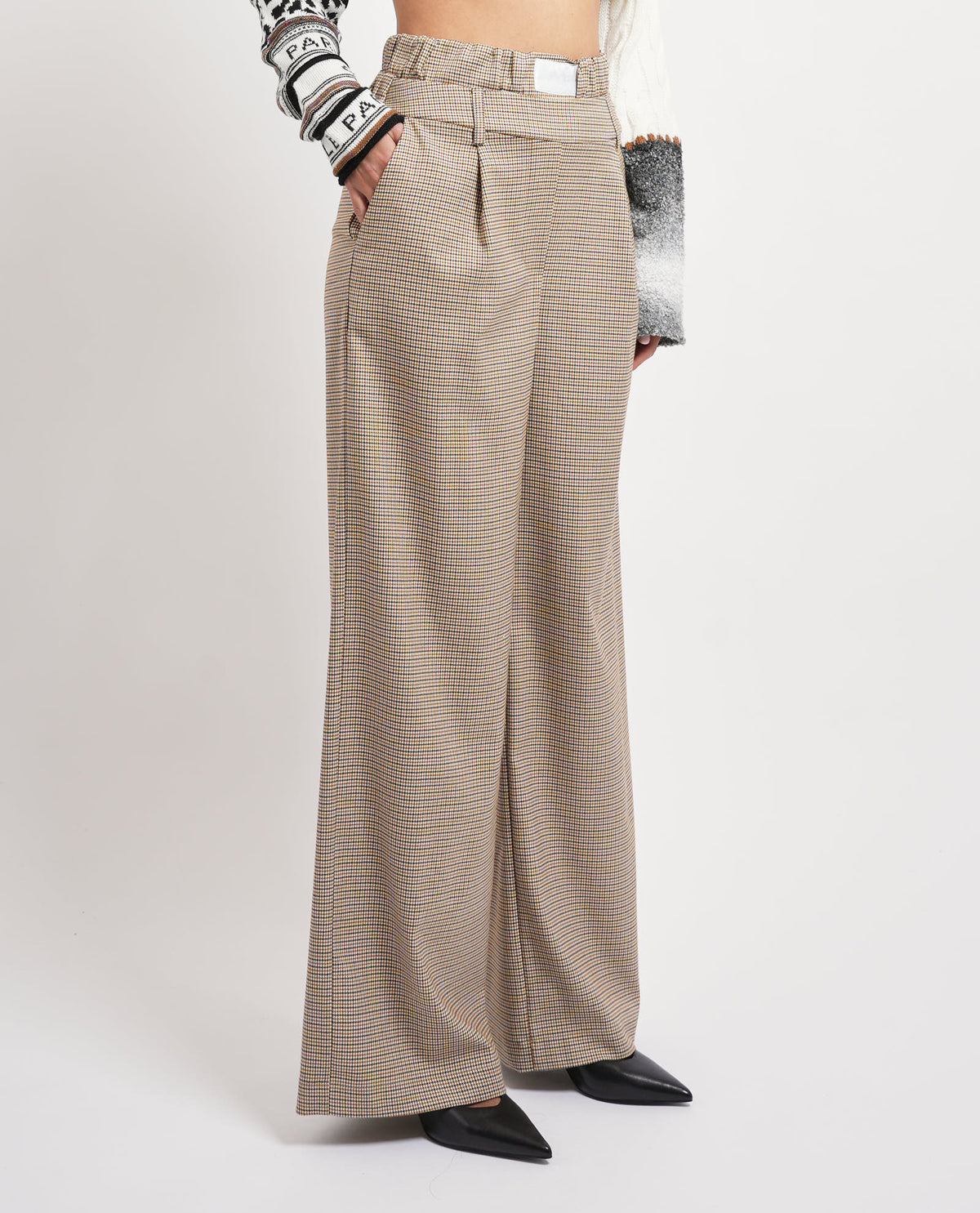 Cappotto Gaelle Paris corto doppiopetto con manica raglan 
