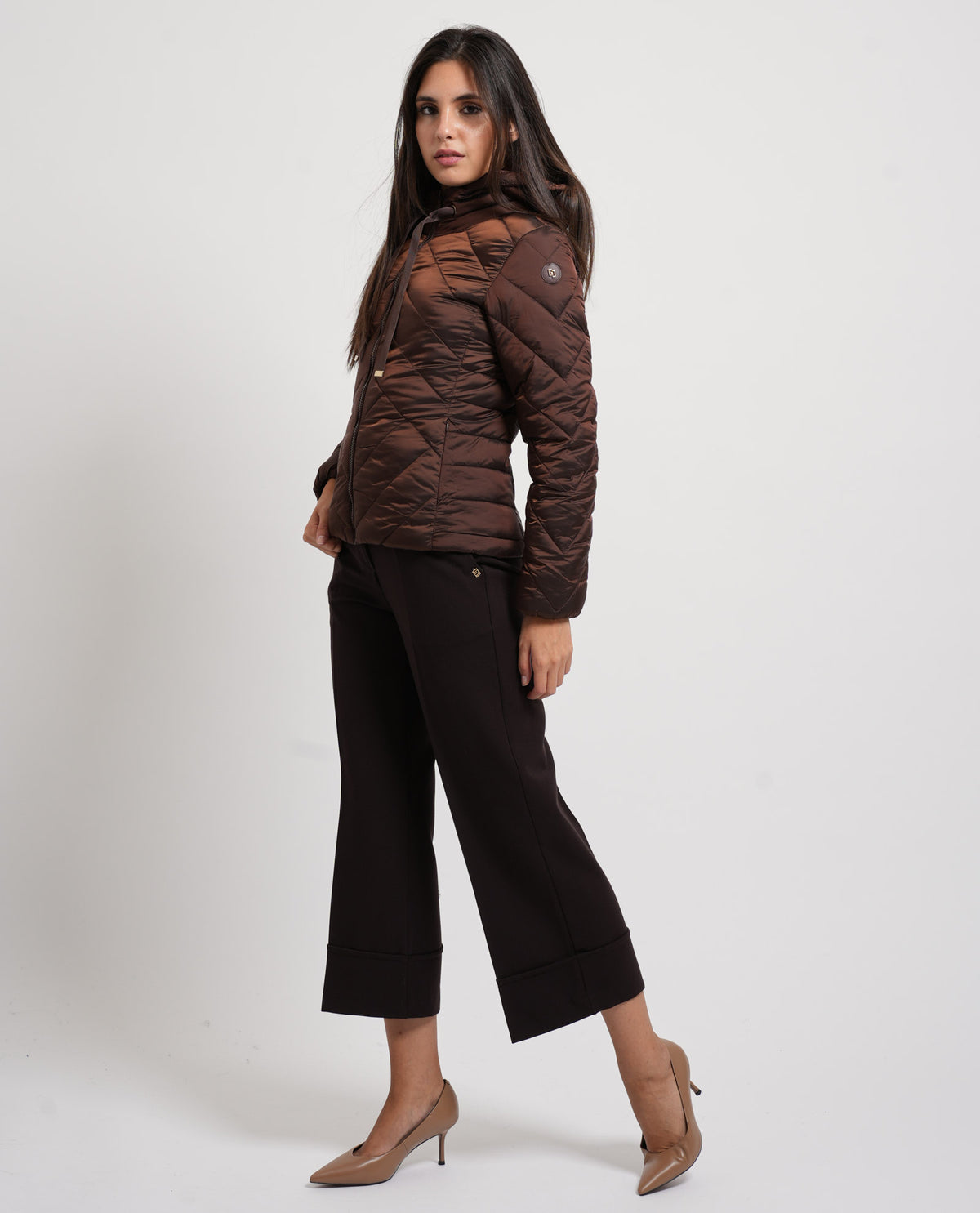 Piumino donna Gaudi in nylon con cappuccio 