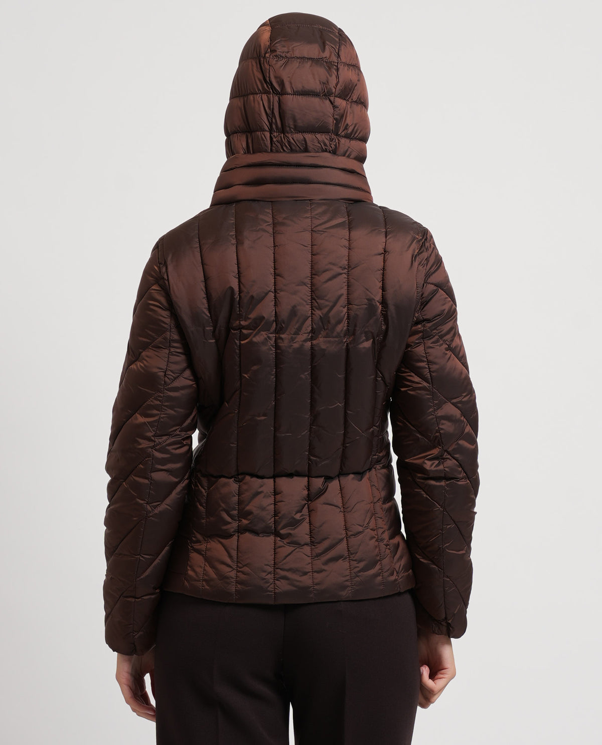 Piumino donna Gaudi in nylon con cappuccio 